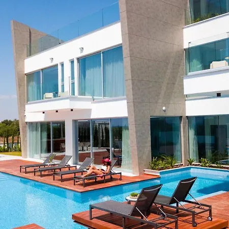 Cove Seaview - Nautica